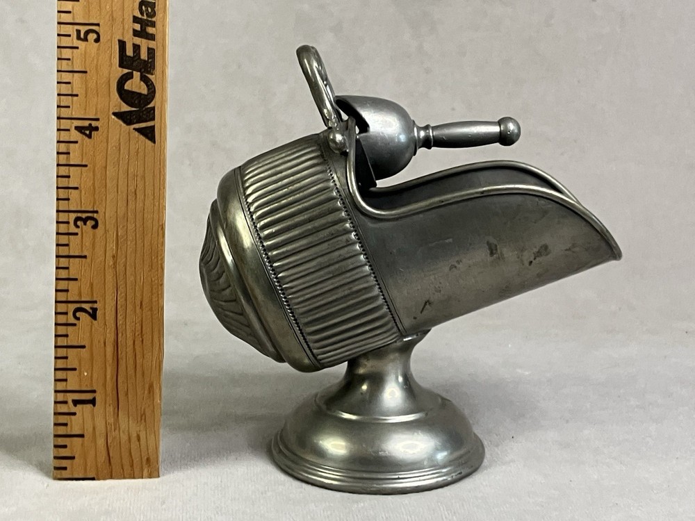 Victorian Sugar Scuttle Server