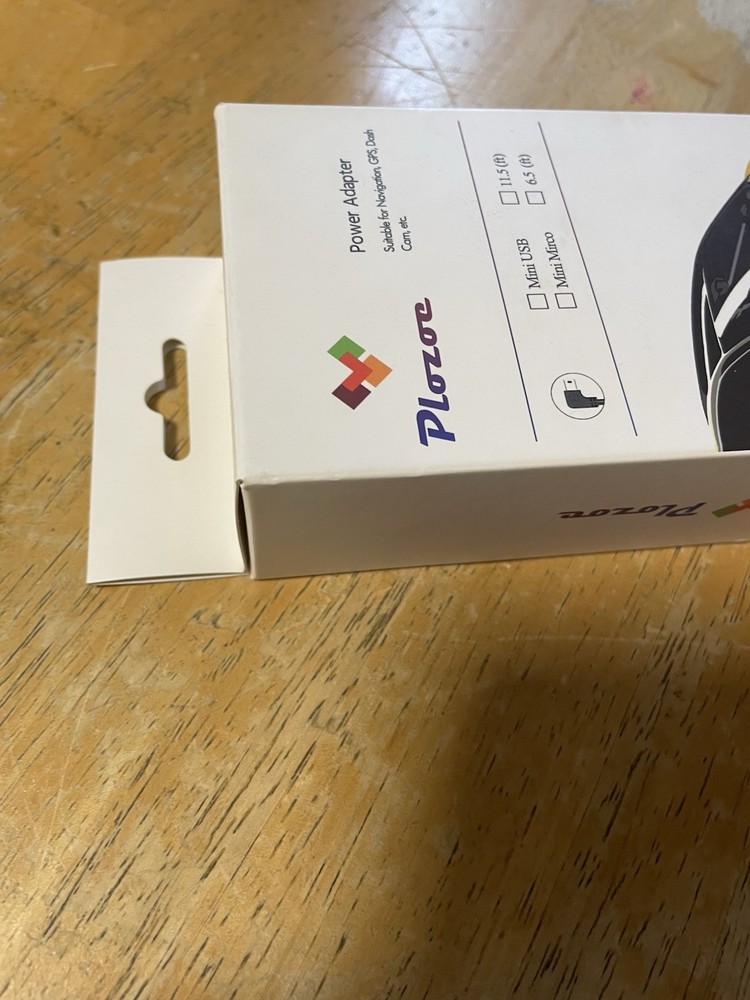 NIB Plozoe Dash Cam Hardware Kit