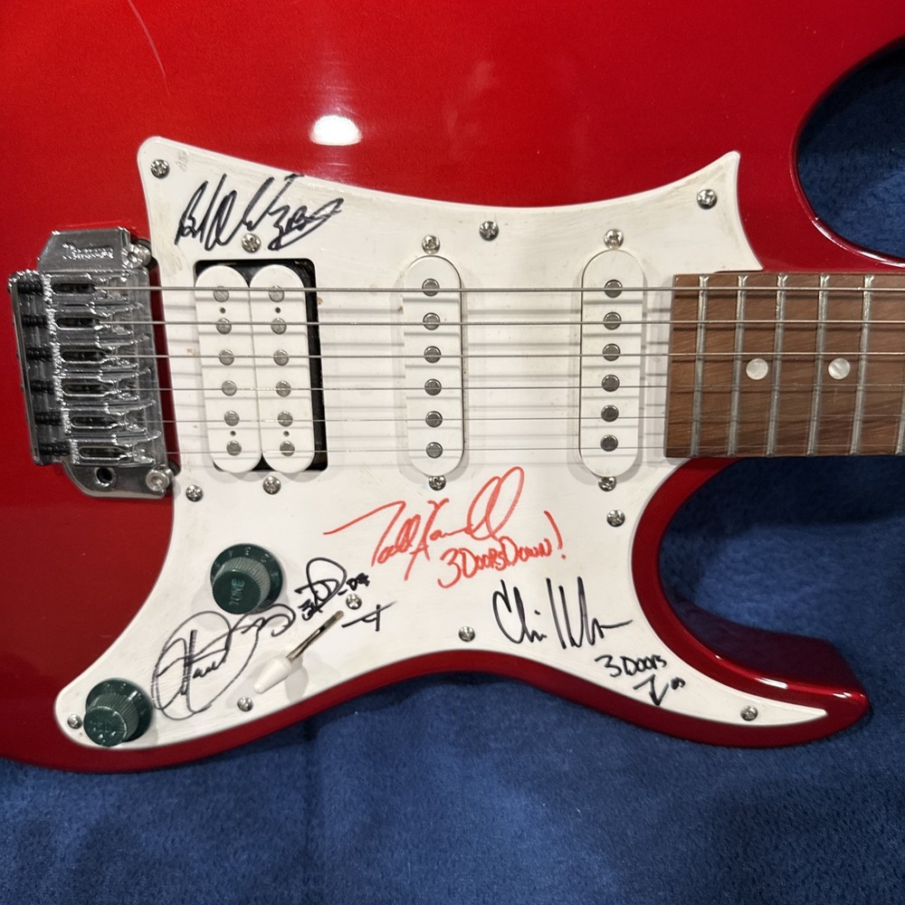 3 DOORS DOWN BRAD ARNOLD SIGNED AUTOGRAPHED GUITAR