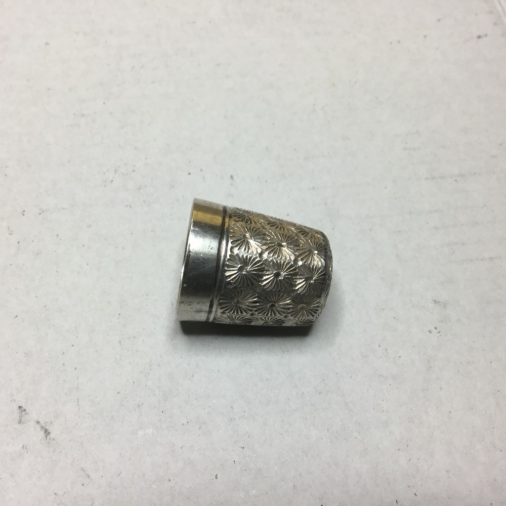 Charles Horner Silver Plated Thimble