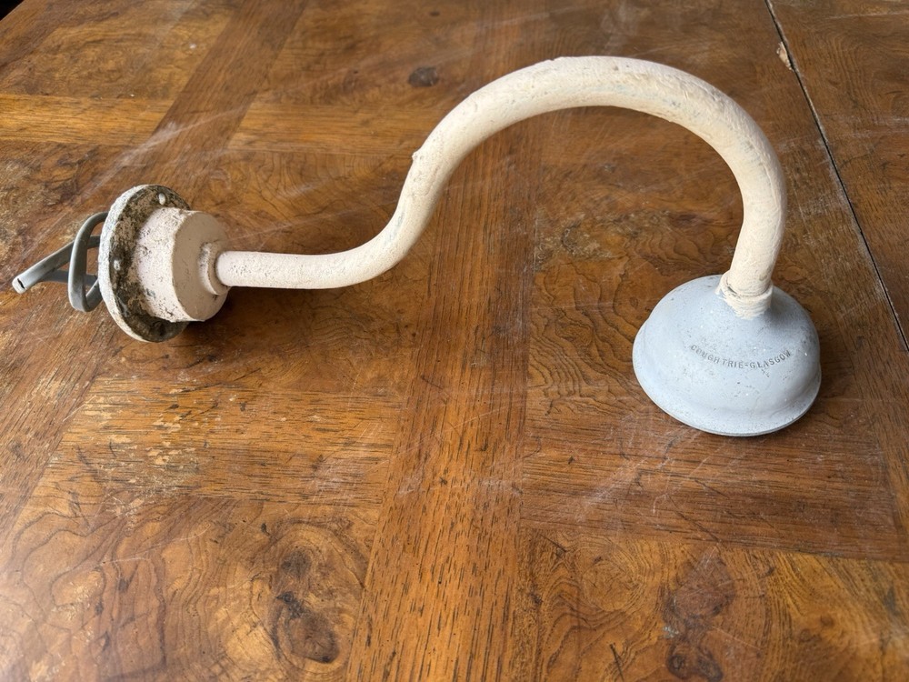 Vintage Coughtrie Glasgow Light Highly Collectable Item