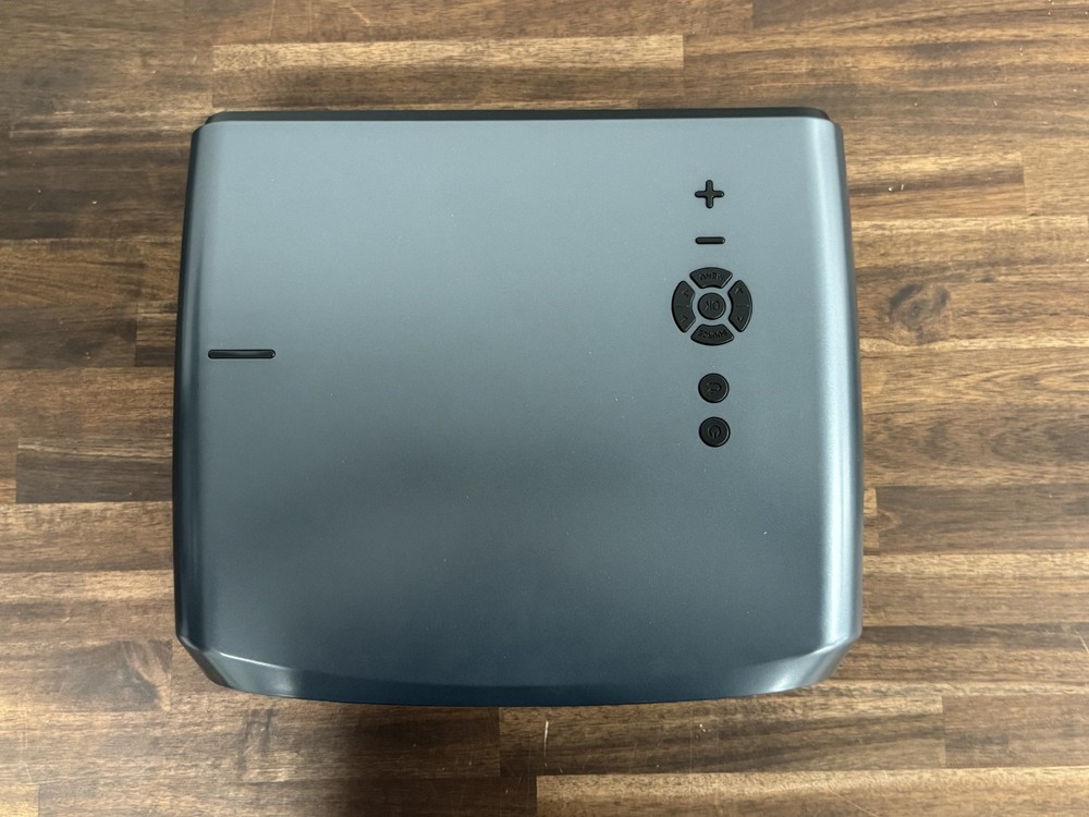Caiwei projector - 1080P, 1600ANSI Brightness
