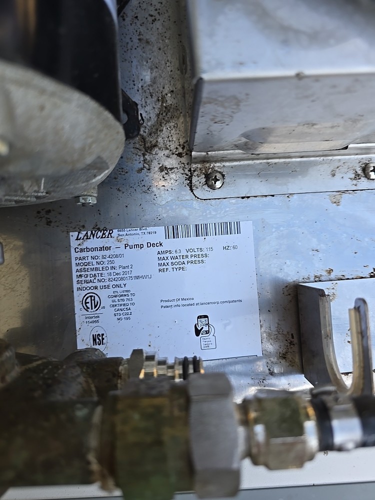 Lancer CARBONATOR Pump Deck 824200/01 Used