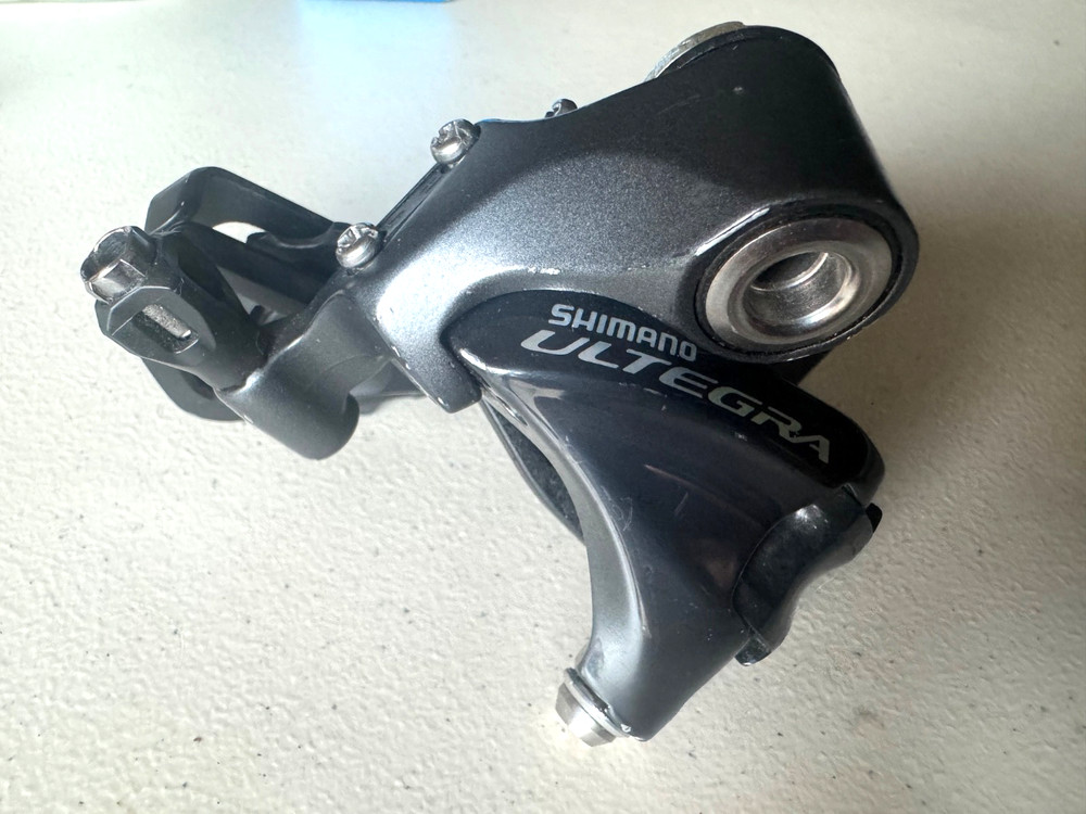 Shimano Utlegra 6800 Rear Derailleur