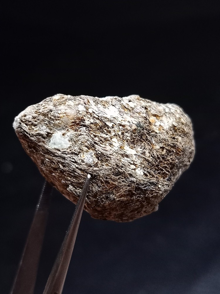Natural Rough Emerald specimen