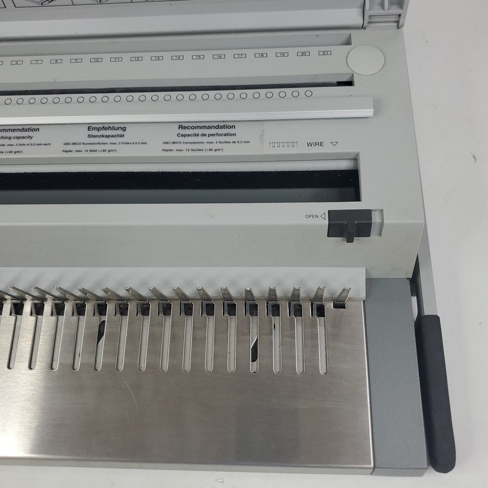 Quartet GBC Ibico ibiMaster 500 Binding Machine
