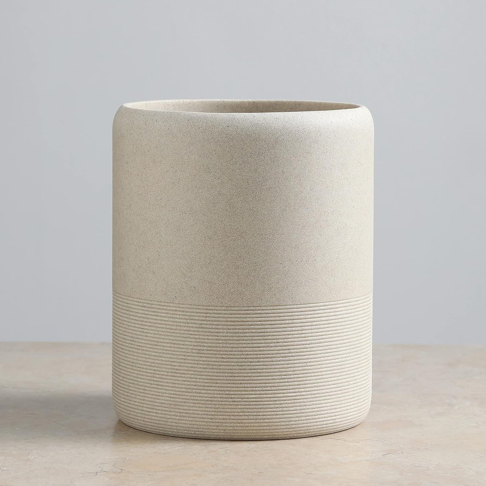 QL Designs Polyresin Wastebasket, Garbage Receptacle Bin
