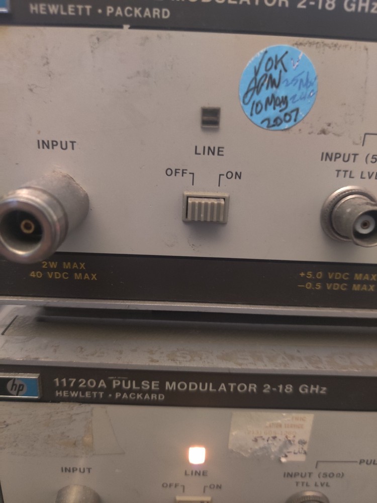 11720A Pulse 2-18 GHz