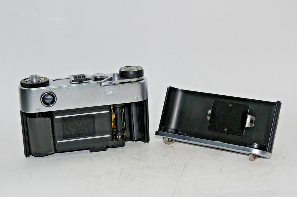 "Fed-5C" Vintage Rangefinder Camera.Lens "Industar"- WORKS!