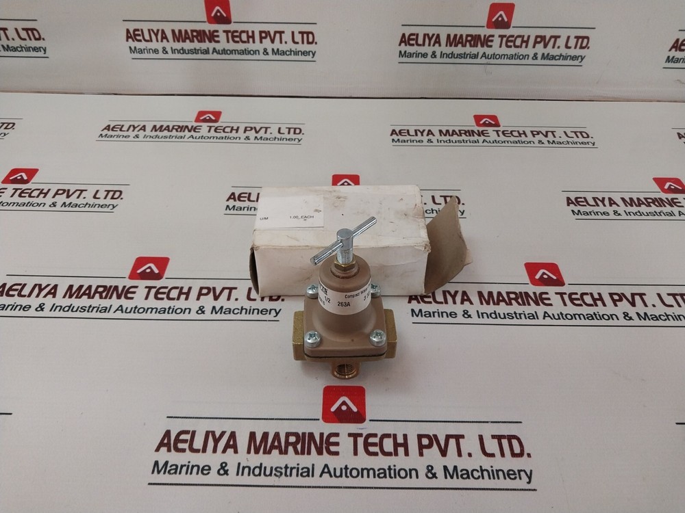 Watts 0335010 1/2"Compact Water Pressure Regulator 3-50 PSI