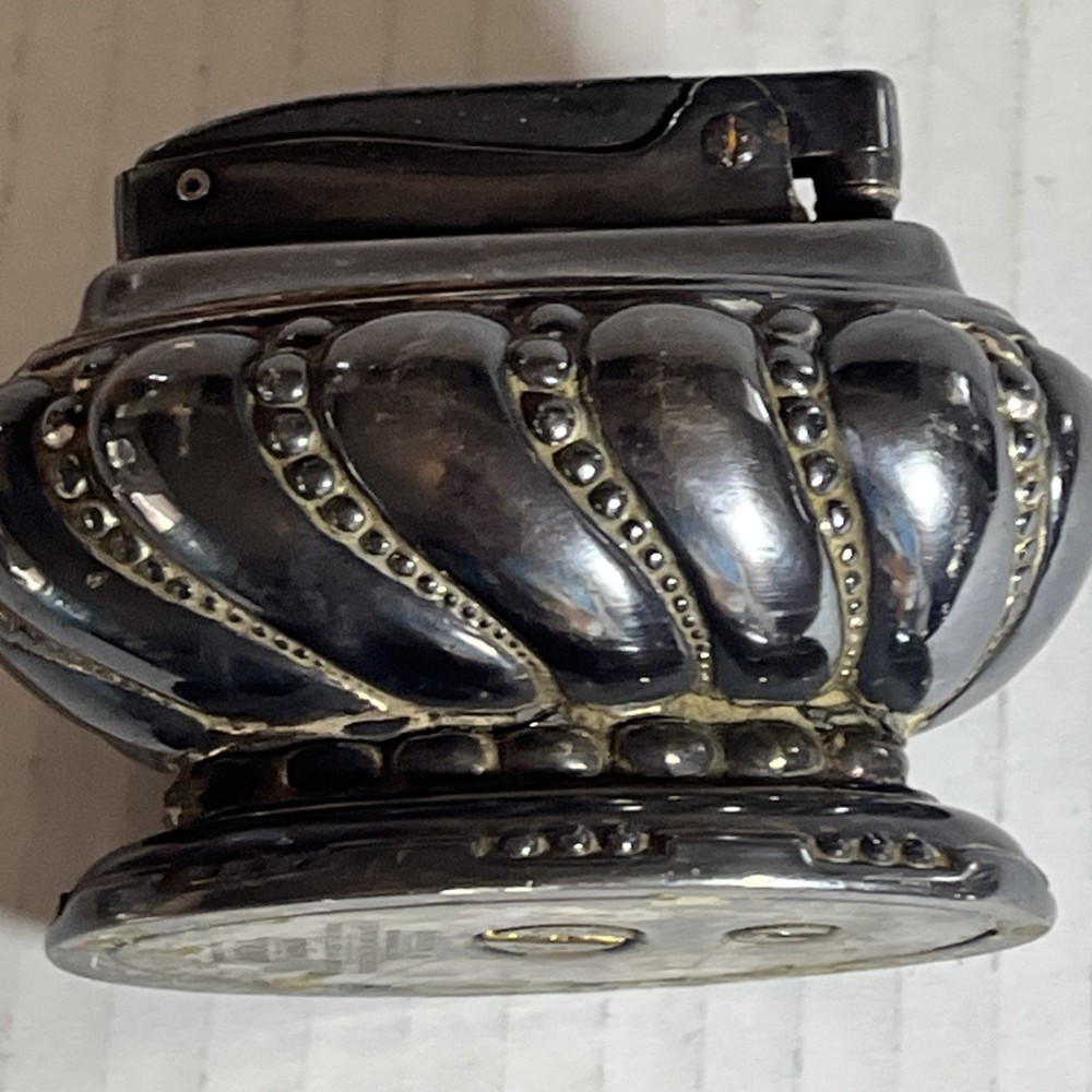 Vintage Silver Plate Ronson CROWN Table Cigarette Lighter