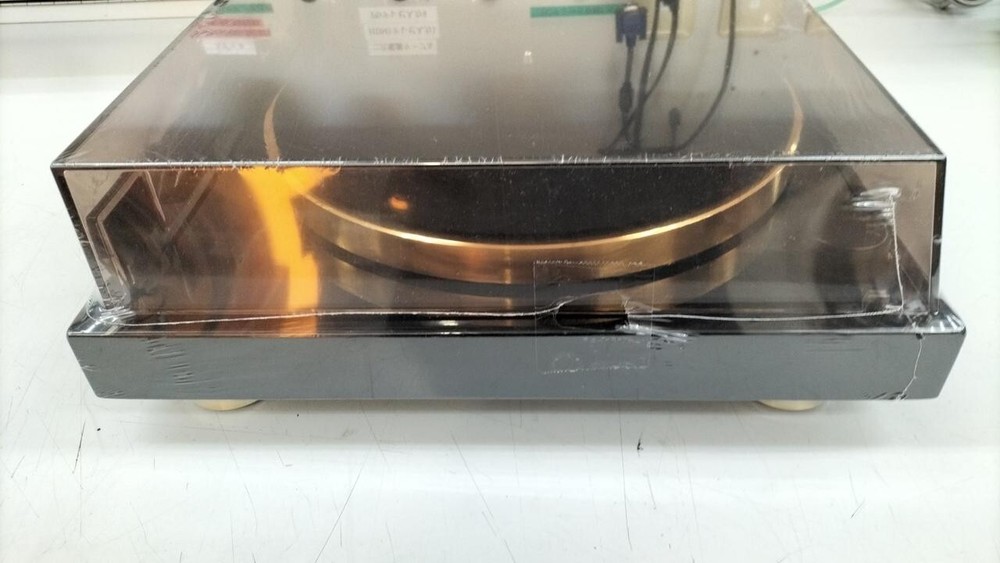 DUAL GOLDEN11 Record Player