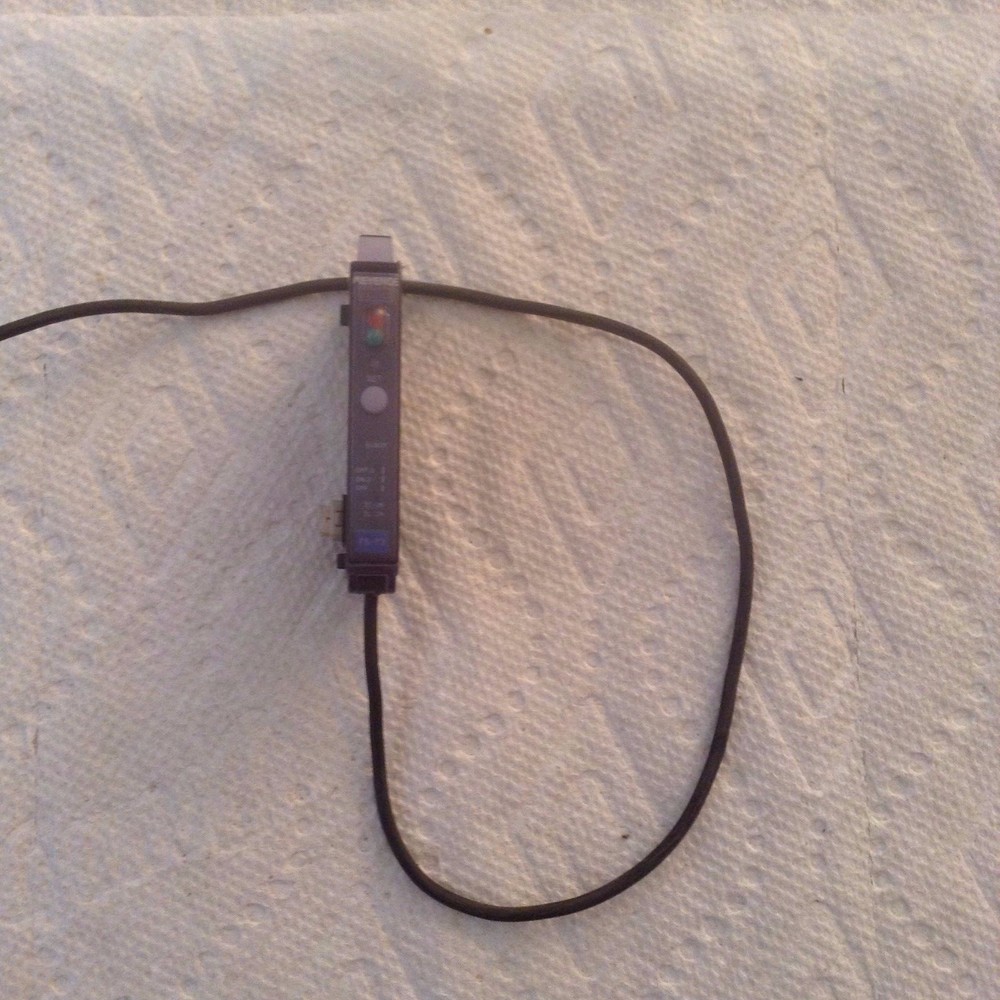 Keyence FS-T2 Fiber Optic Sensor Amplifier