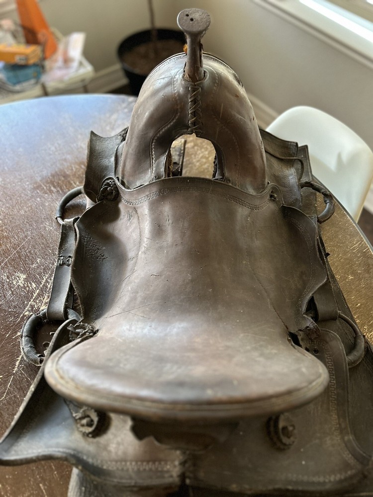 VINTAGE DECORATIVE LEATHER SADDLE. FREE SHIPPING