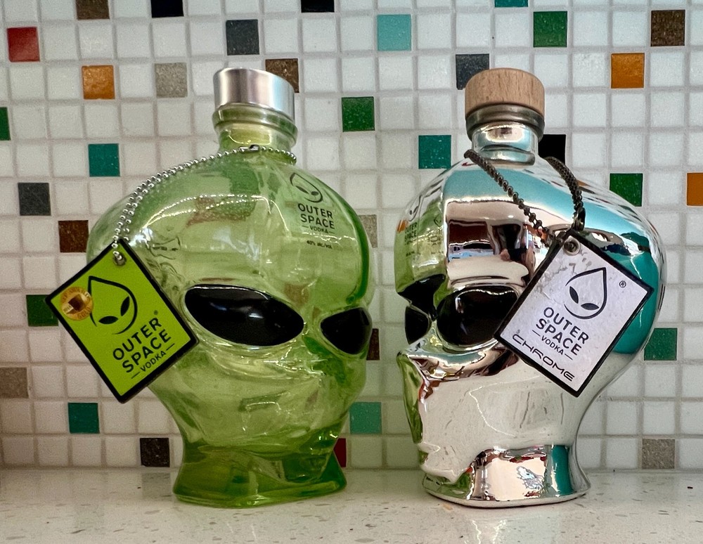 SET: GREEN & CHROME OUTER SPACE VODKA – ALIEN HEAD DECANTER BOTTLES
