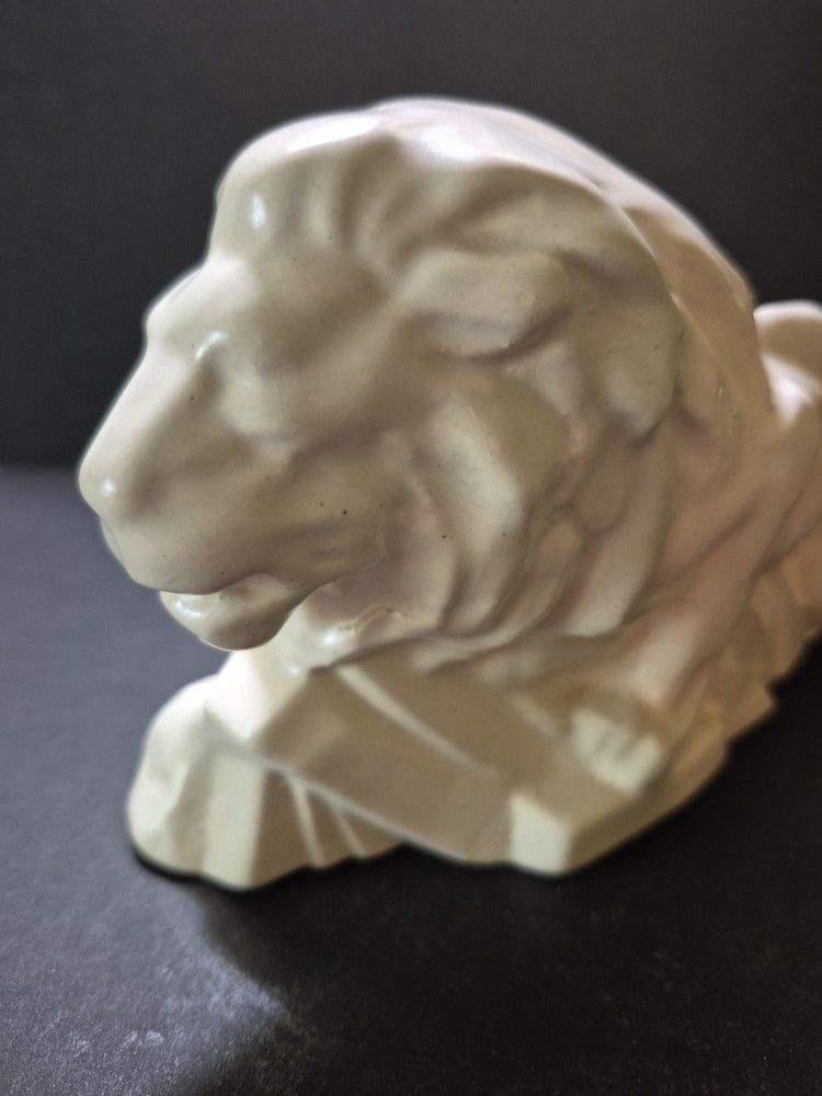 McCoy Pottery LION Planter