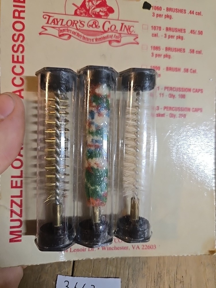 Taylor's & Co. Muzzleloading Accessories 1060 - BRUSHES. 44 Cal 3 Pack