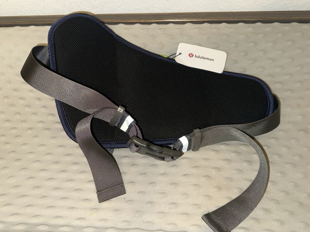 Lululemon Fast/Free Running Belt Size S/M