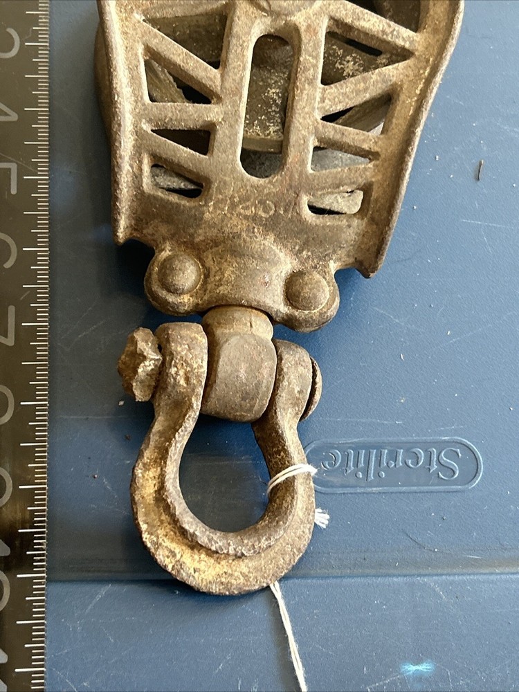 Antique Farm Pulley Cast Iron Tool Stamp H254 9” Solid