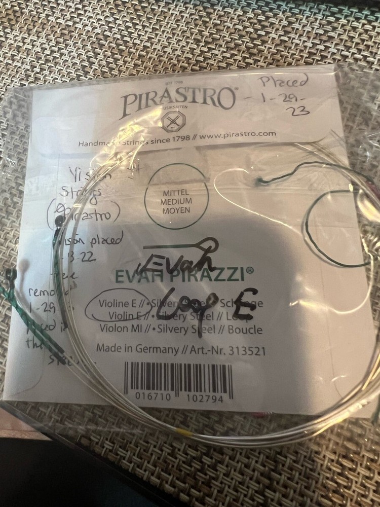 1 evah pirazzi Violin Strings Set 4/4 Steel Loop E