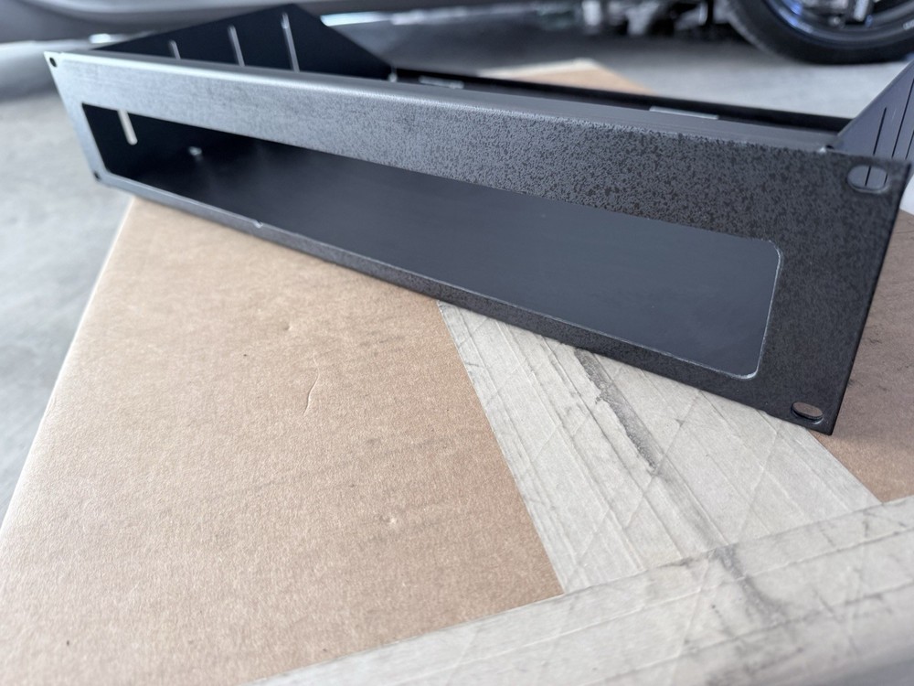 Cd/DVD Player Vented Steel Rack