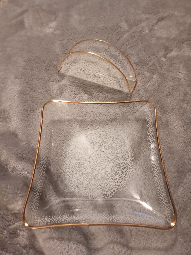 Delicate glass relish dish,and napkin holder,doiley pattern.