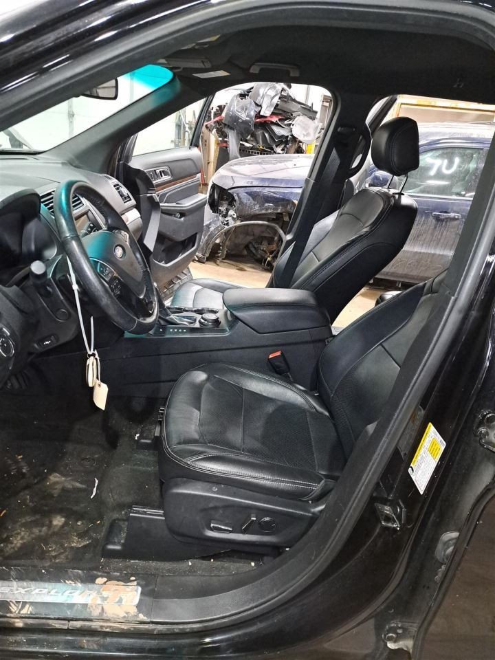 2017 Explorer Amplifier Sku#4371907