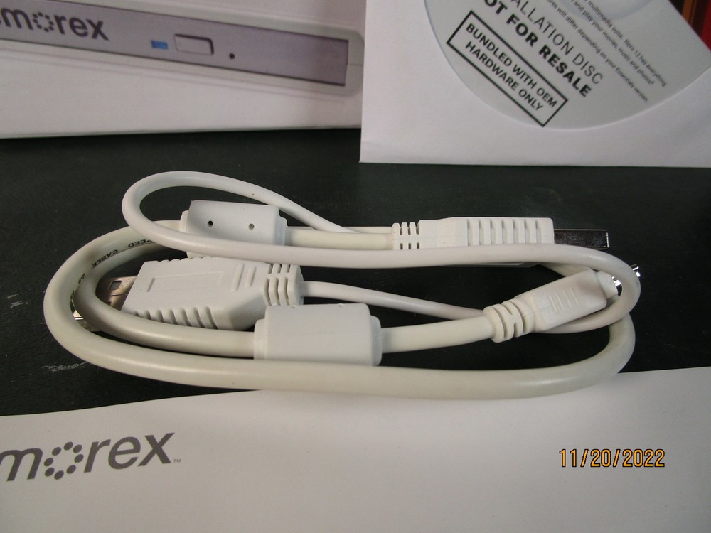Memorex DVD Writer 8X External Drive New
