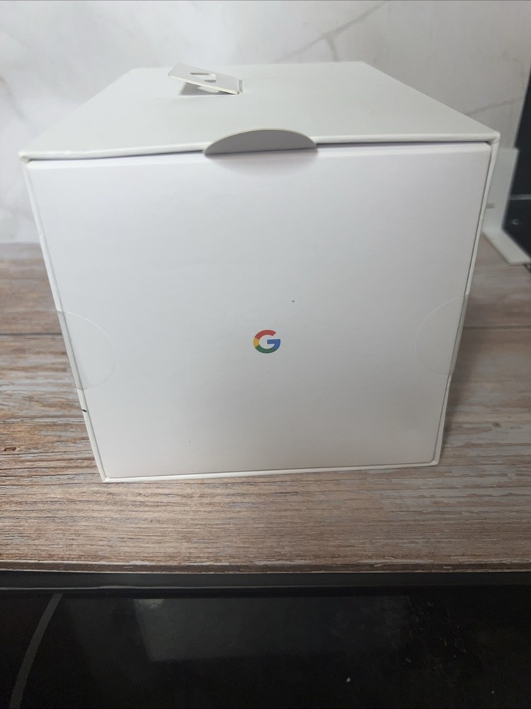 Google Daydream View VR Headset - Slate New In Box!!