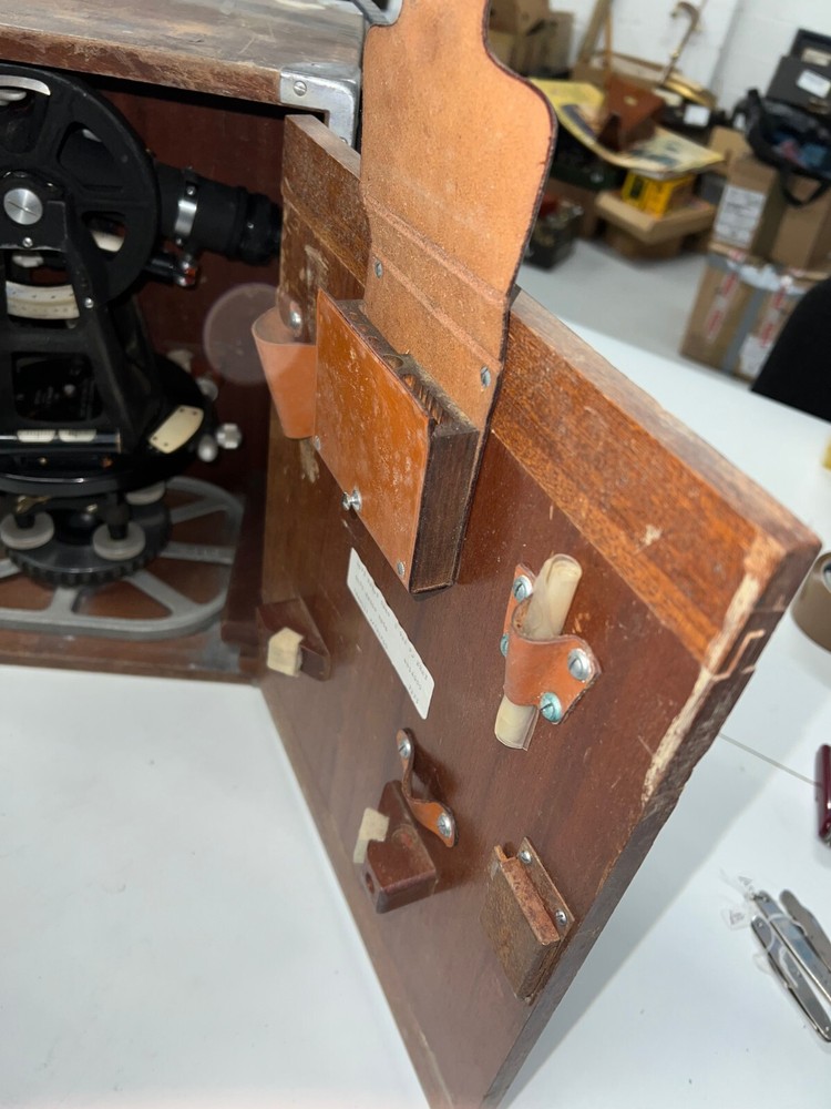 CASED OLD DIETZGEN 6000 TRANSIT / LEVEL