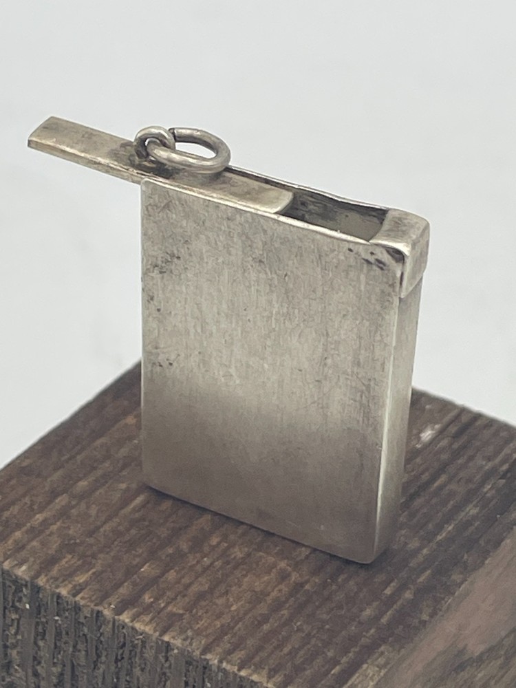 RARE ANTIQUE FLAT TOP SOLID SILVER VESTA CASE SLIDING DOOR PENDENT
