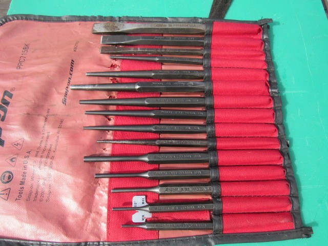 SNAP ON PPCBK715 15 PIECE DRIFT / PIN PUNCH & CHISEL SET W BAG