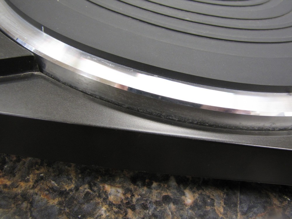 Technics Model SL-B260U DC SERVO Automatic Turntable System- No Dustcover- MR38