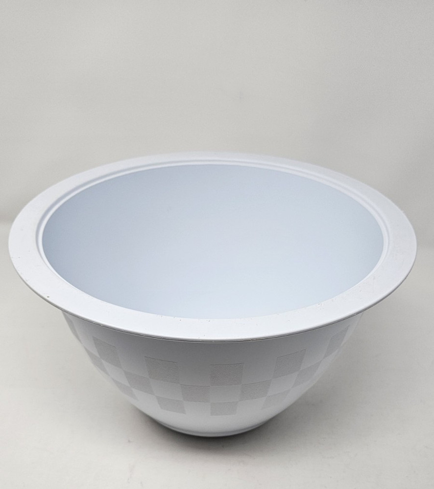 Pampered Chef Nesting Bowl Set w Colanders & Lids Non Slip Checkerboard pattern