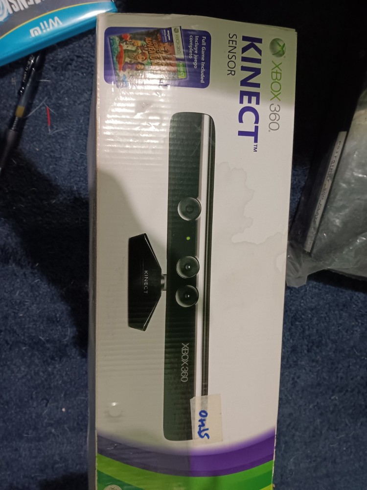 Kinect Sensor With Kinect Adventures