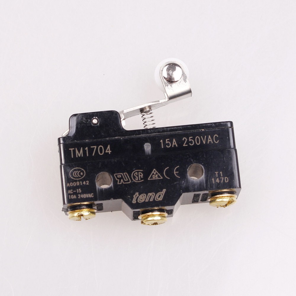 250V 15 Amp TM-1704 Short Hinge Roller Lever Micro Limit Switch