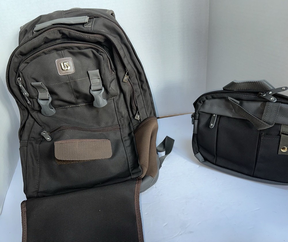 Burton AUDEX iPod Backpack Brown Snowboard Ski