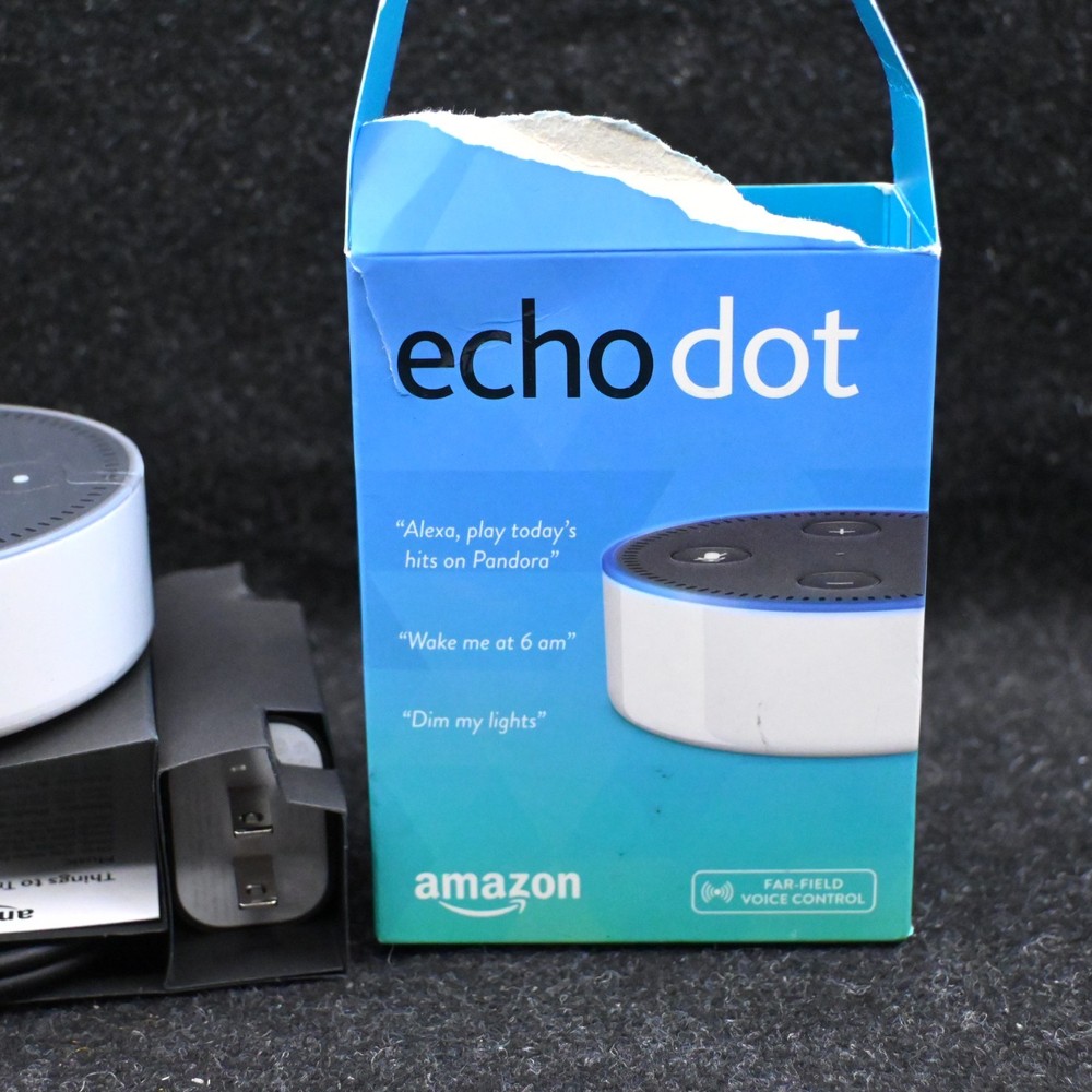 Amazon Echo Dot 2nd Generation White Smart Speaker Bluetooth Alexa open box