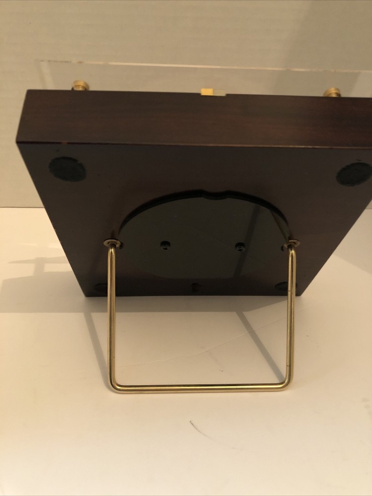 CD-ROM DISC DESK CLOCK TOSHIBA