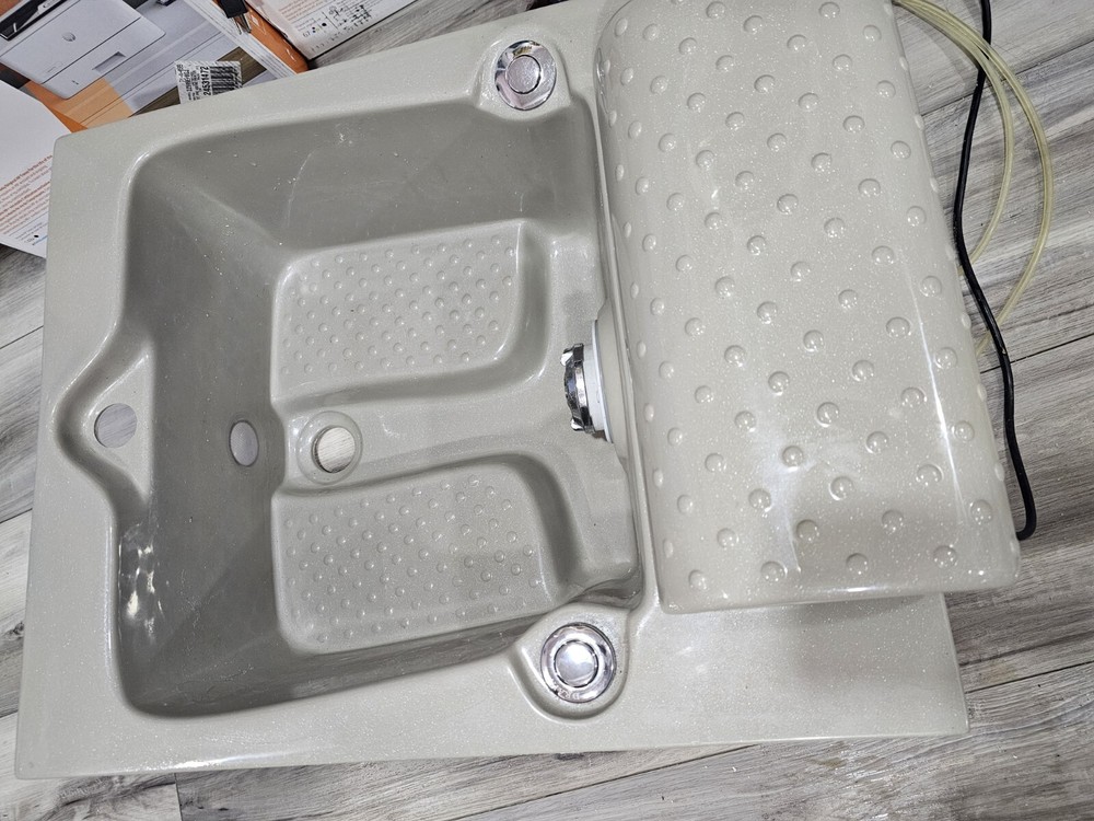 Replacement Pre-owned Pedicure Chair Basin AS IS