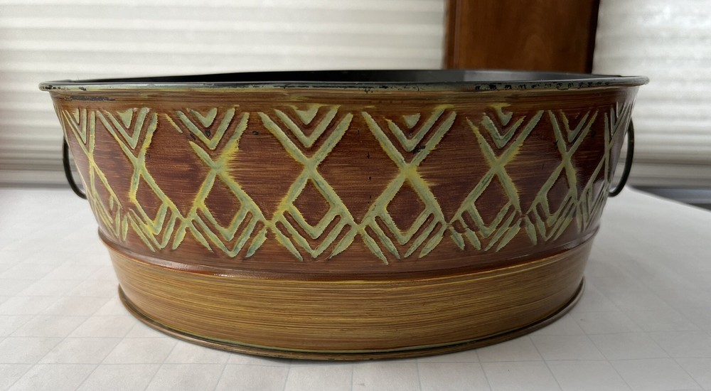 12 Inch Tin Bowel With O Ring Handles. Can Be Used For Several Different Things.