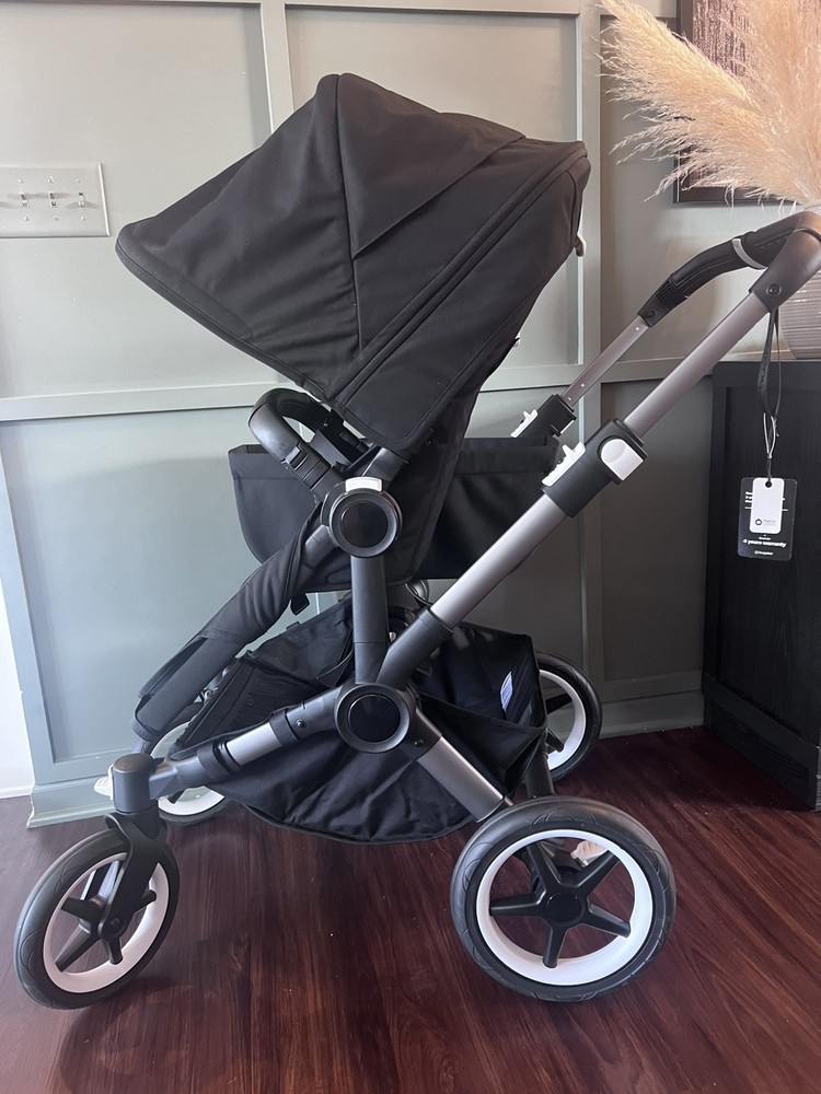 New Bugaboo Donkey 5 Mono to Duo Stroller