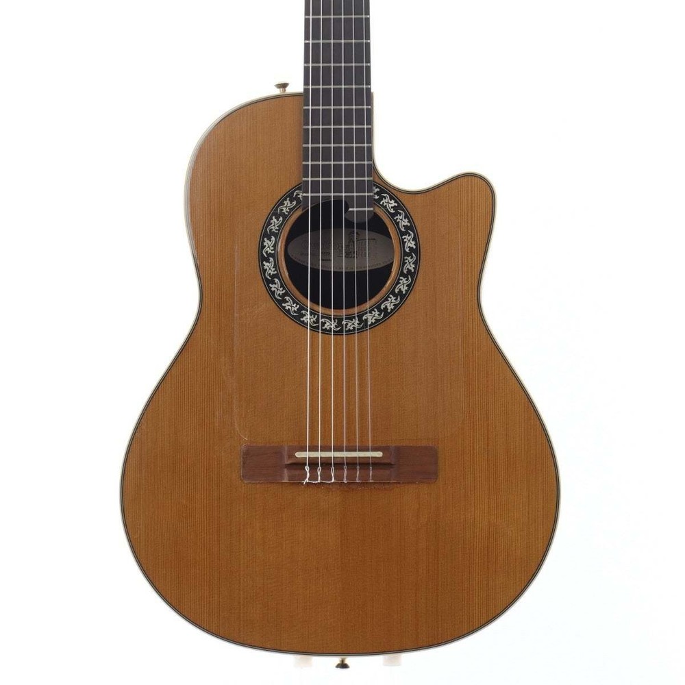 Ovation 1773 Classic (with minor defects)
