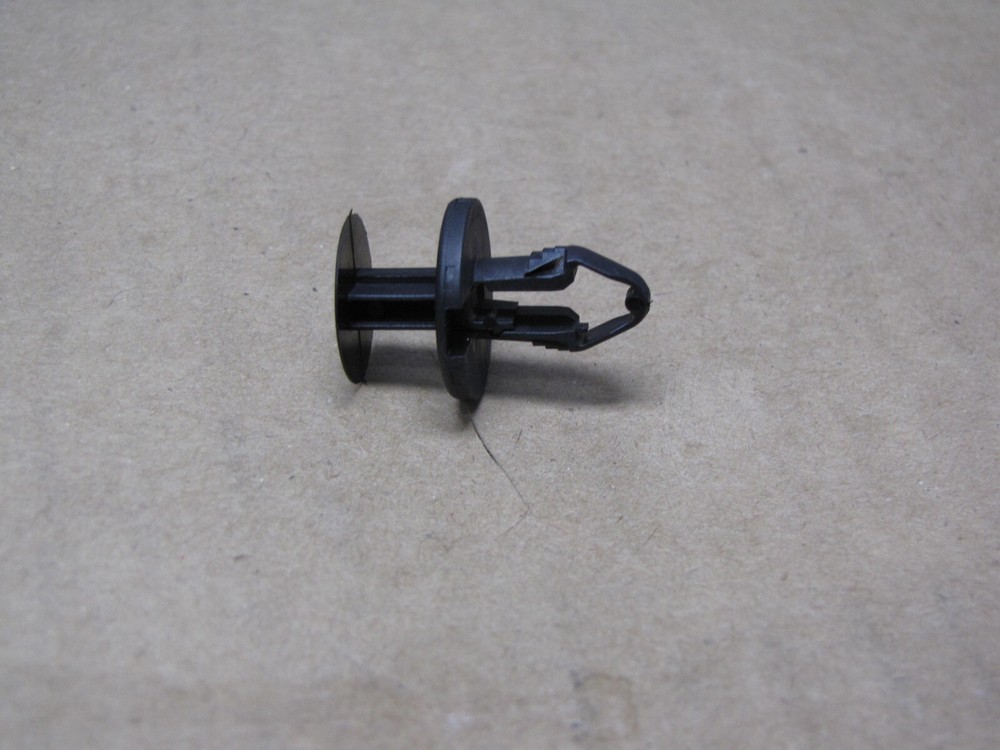 5116530AA NEW OEM Genuine Mopar Push Pin