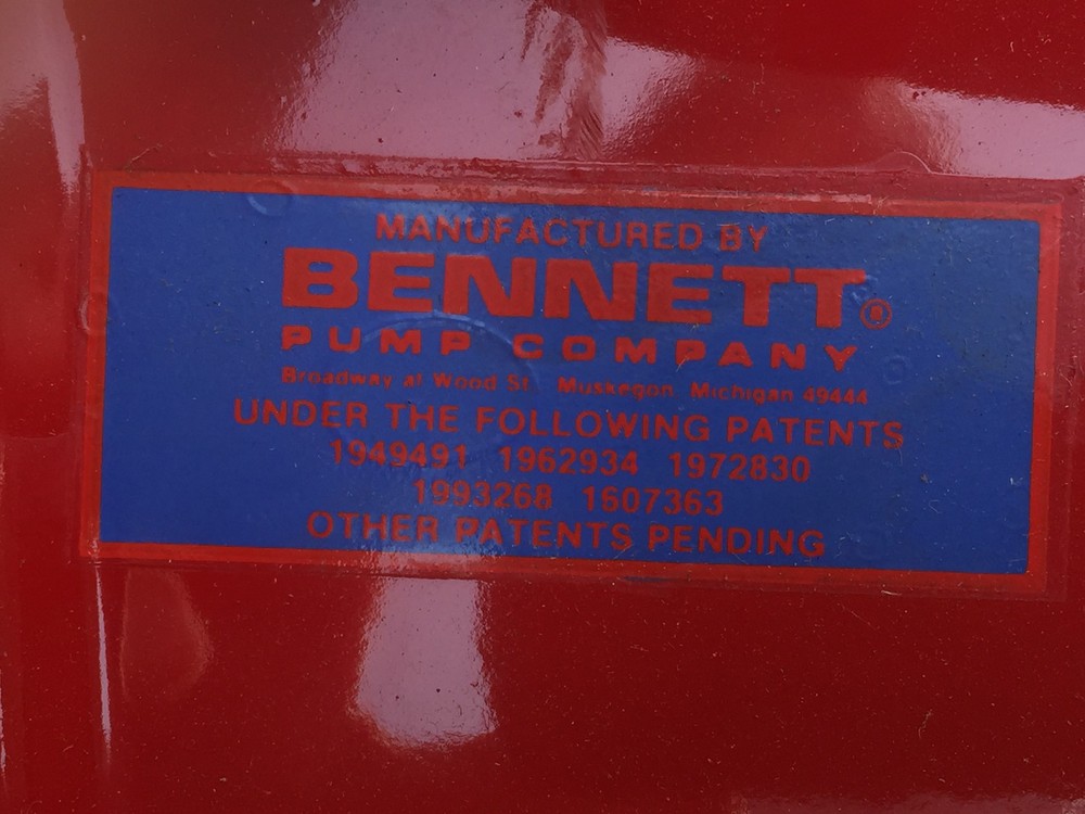 VINTAGE CAST IRON BENNETT BARREL PUMP