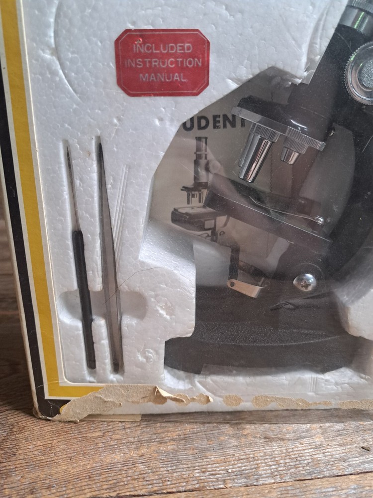 VINTAGE Creative Science 300 POWER MICROSCOPE LAB w/ Slides Original Box