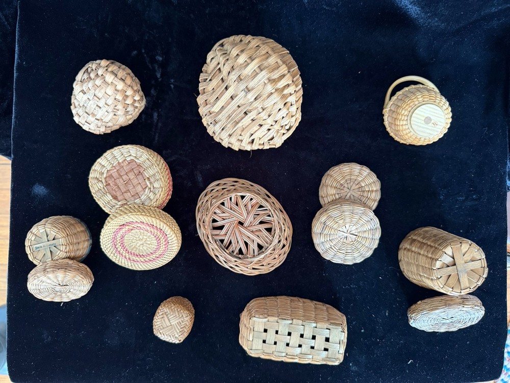 10 Assorted Miniatures Baskets, Some Lidded, Sizes 1” - 4” Tall, Great Condition
