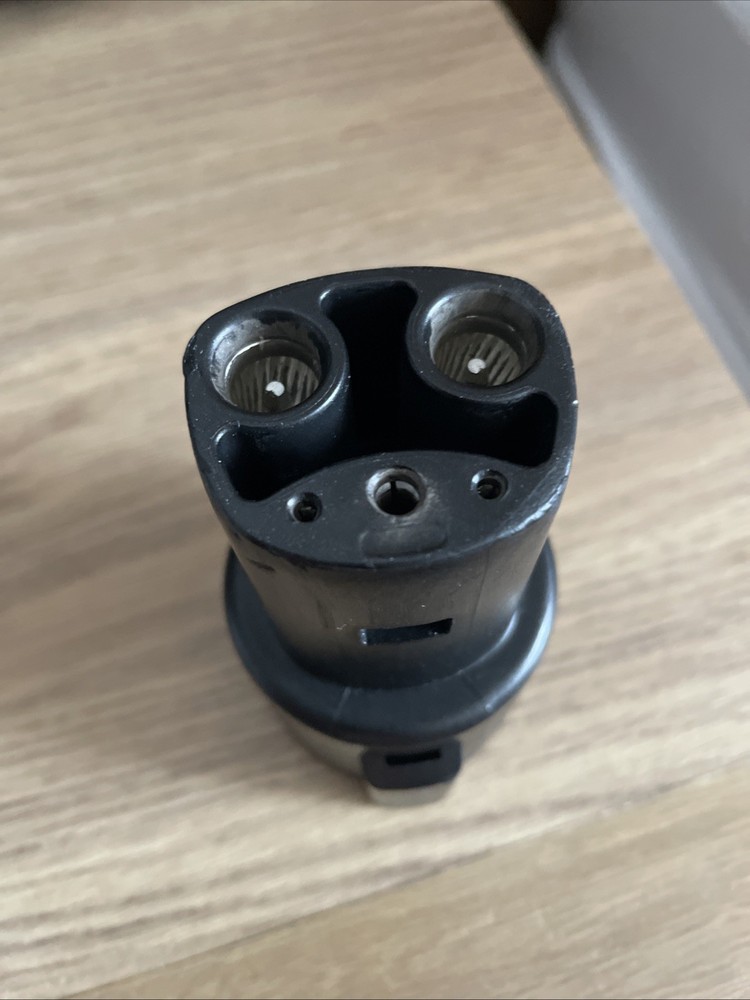 j1772 adapter to Tesla Adapter