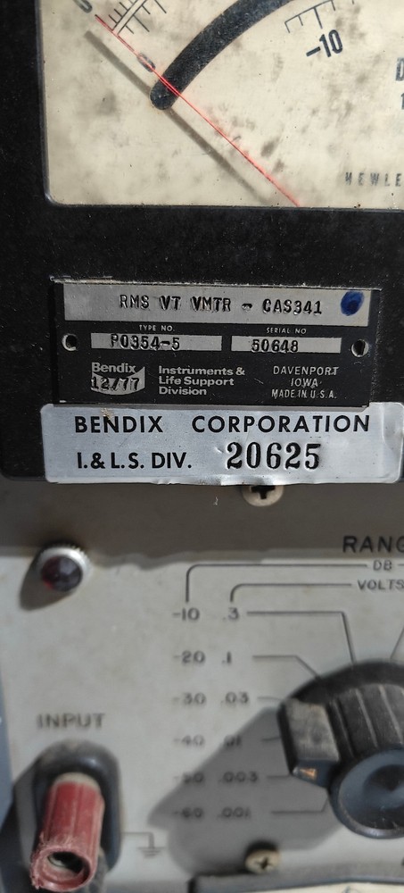 HP Hewlett Packard 400 Vacuum Tube Voltmeter - Powers Up/As-Is