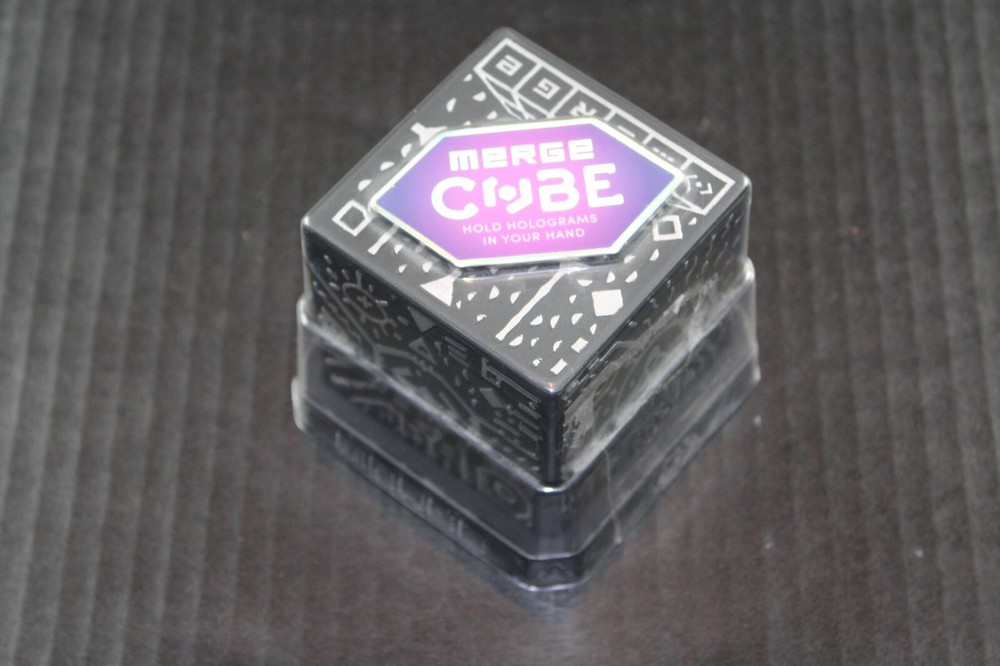 Merge Cube 3” AR VR Augmented Reality Interactive Hologram Foam Cube No Box